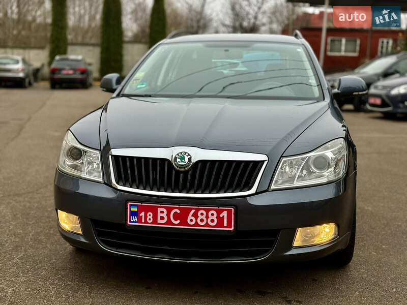 Универсал Skoda Octavia 2011 в Ровно фото 2 Универсал Skoda Octavia 2011 в Ровно