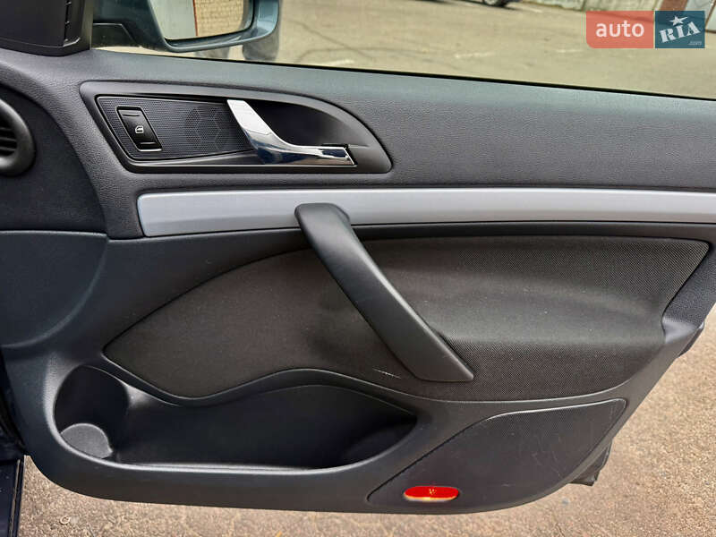 Универсал Skoda Octavia 2011 в Ровно фото 23 Универсал Skoda Octavia 2011 в Ровно