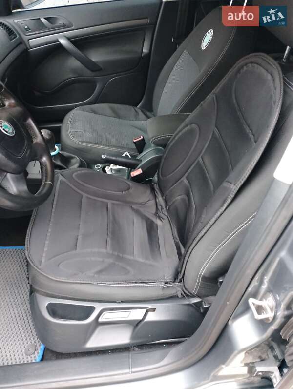 Ліфтбек Skoda Octavia 2011 в Городку