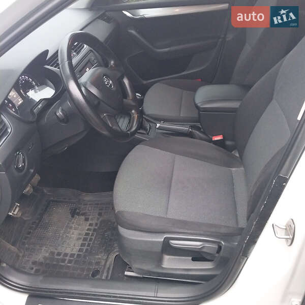 Универсал Skoda Octavia 2014 в Киеве фото 9 Универсал Skoda Octavia 2014 в Киеве