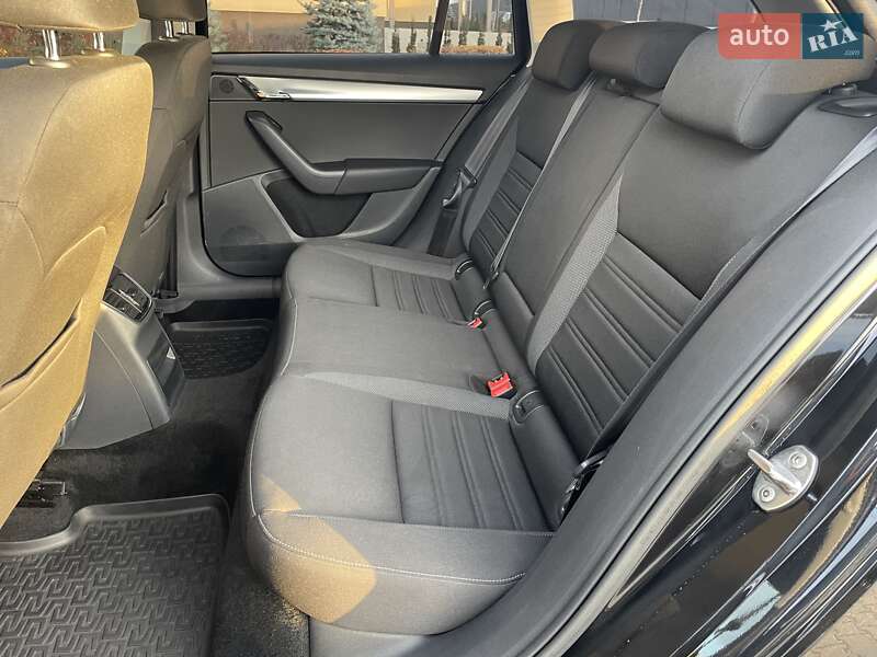 Универсал Skoda Octavia 2017 в Луцке