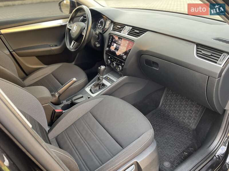 Универсал Skoda Octavia 2017 в Луцке