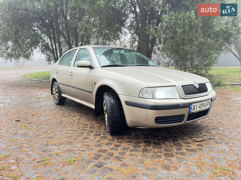 Лифтбек Skoda Octavia 2005 в Киеве
