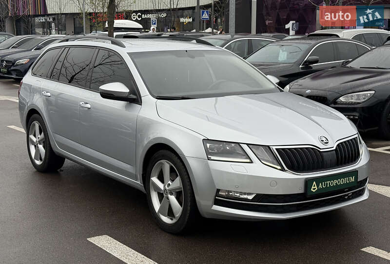Универсал Skoda Octavia 2019 в Киеве