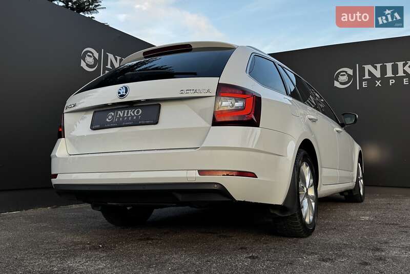 Универсал Skoda Octavia 2017 в Львове