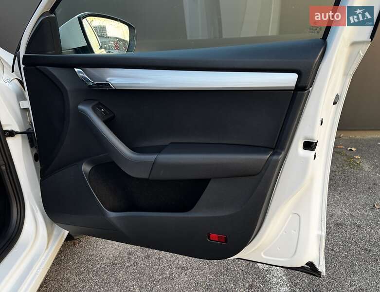 Универсал Skoda Octavia 2017 в Львове