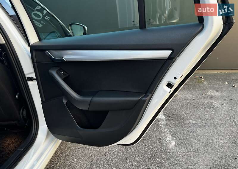 Универсал Skoda Octavia 2017 в Львове