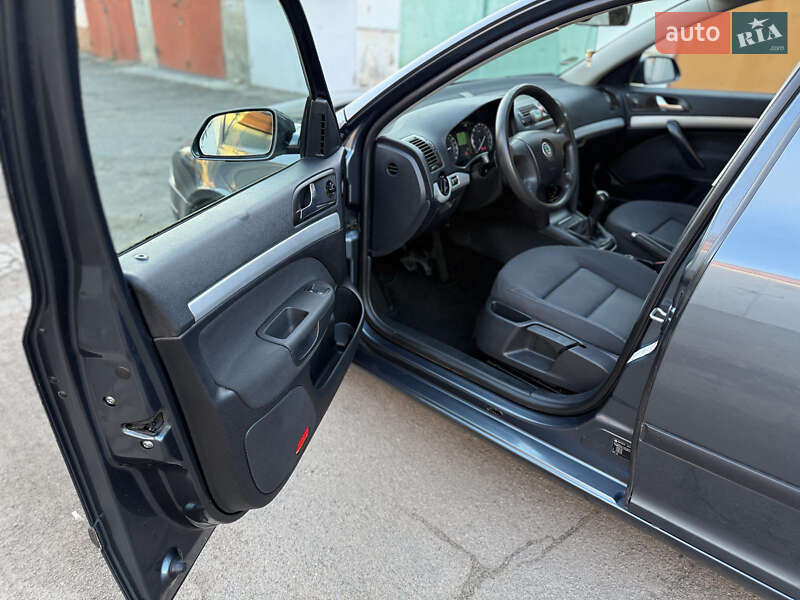 Универсал Skoda Octavia 2006 в Умани