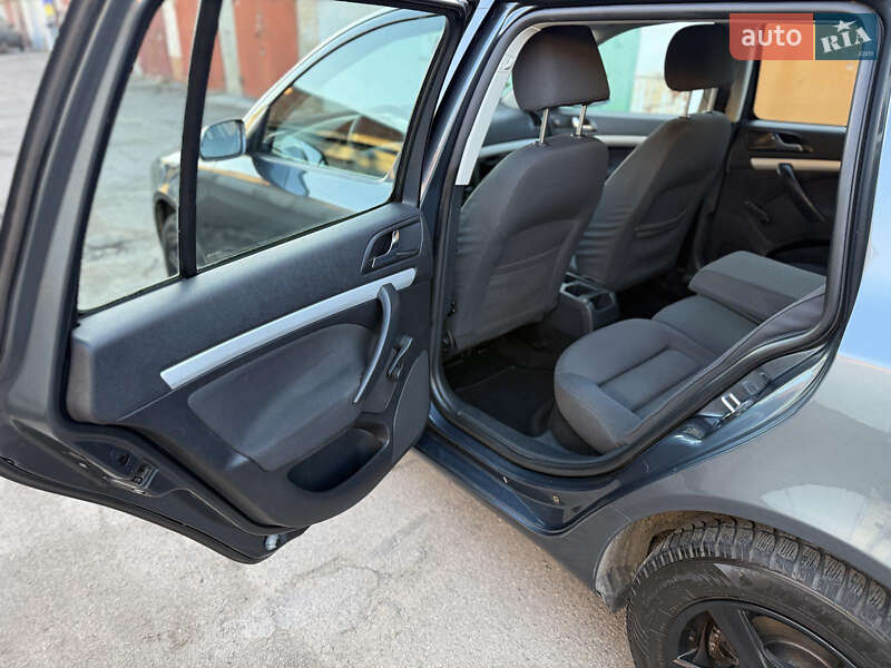 Универсал Skoda Octavia 2006 в Умани