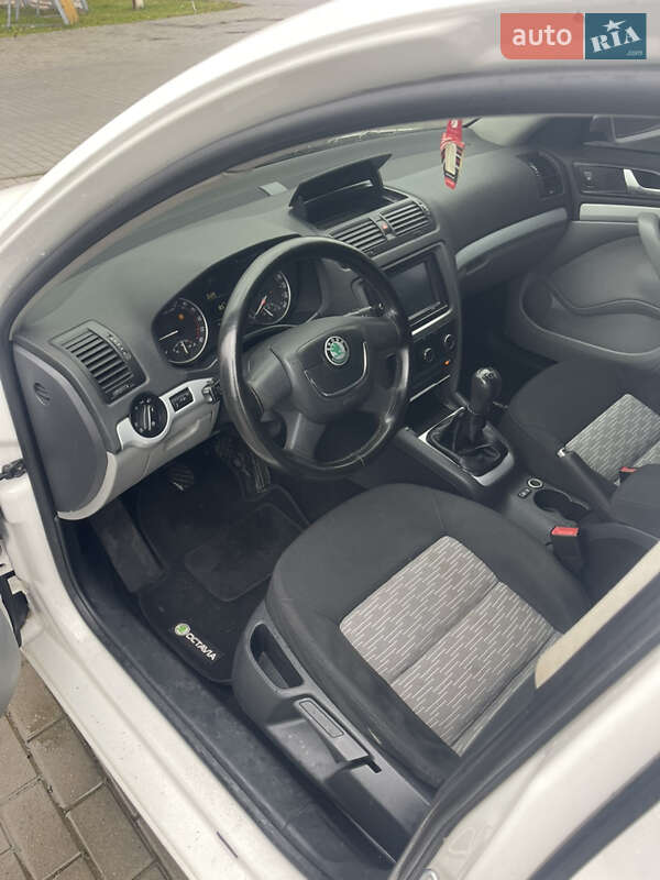 Ліфтбек Skoda Octavia 2009 в Мукачевому фото 10 Ліфтбек Skoda Octavia 2009 в Мукачевому