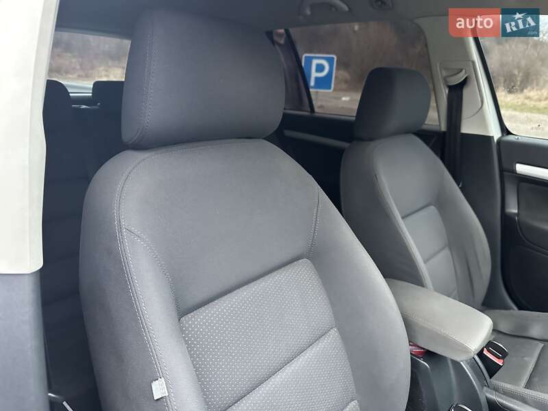 Універсал Skoda Octavia 2005 в Воловцю