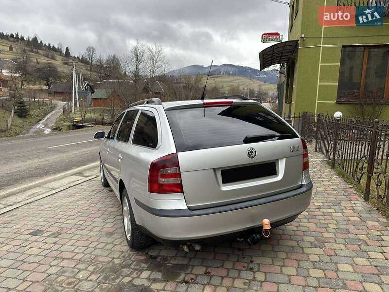 Універсал Skoda Octavia 2005 в Воловцю