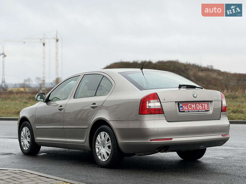 Лифтбек Skoda Octavia 2009 в Виннице