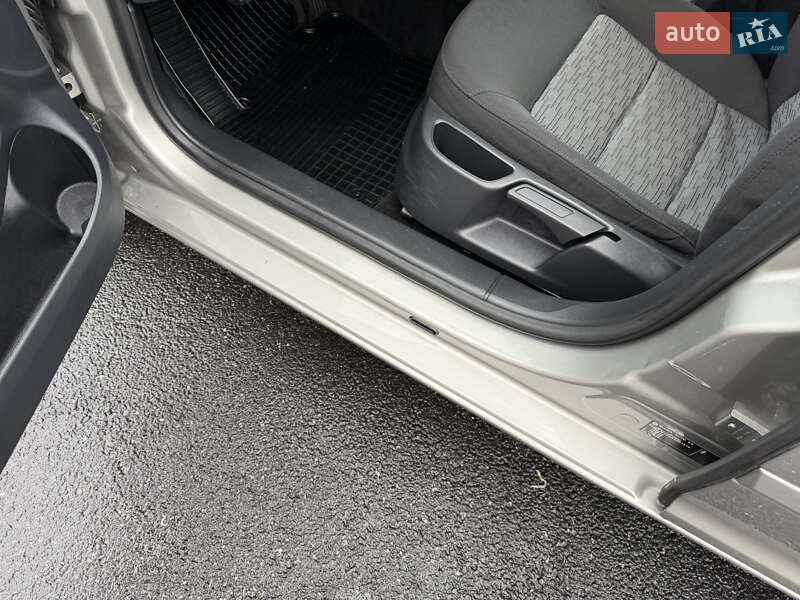 Лифтбек Skoda Octavia 2009 в Виннице