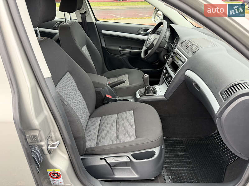 Лифтбек Skoda Octavia 2009 в Виннице