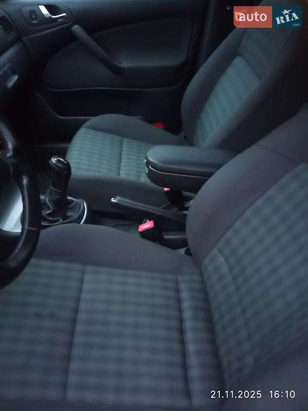 Універсал Skoda Octavia 2006 в Ковелі