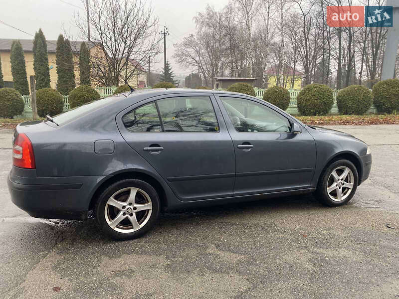 Лифтбек Skoda Octavia 2008 в Киеве