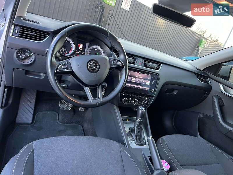 Универсал Skoda Octavia 2019 в Дрогобыче