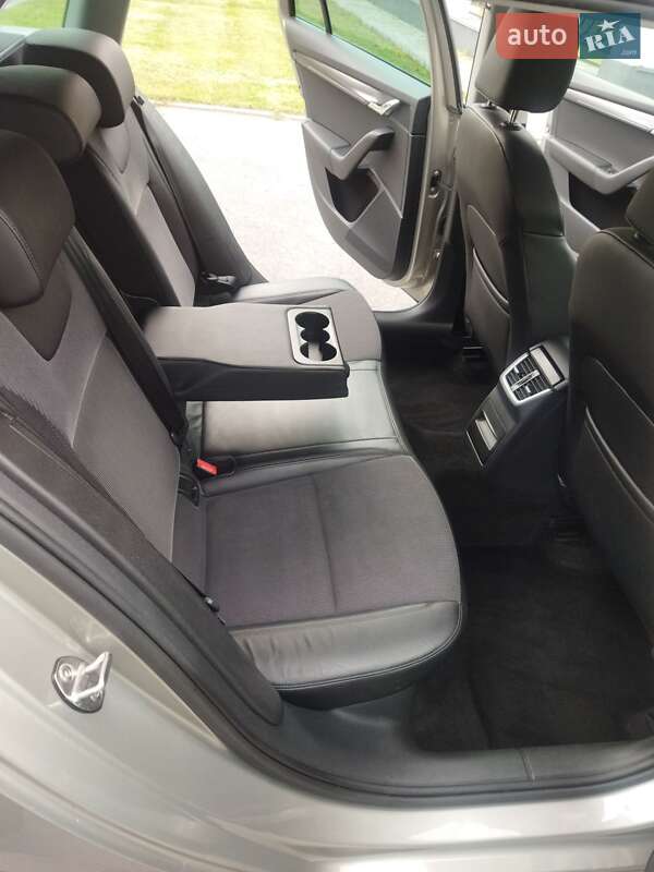 Универсал Skoda Octavia 2019 в Звягеле