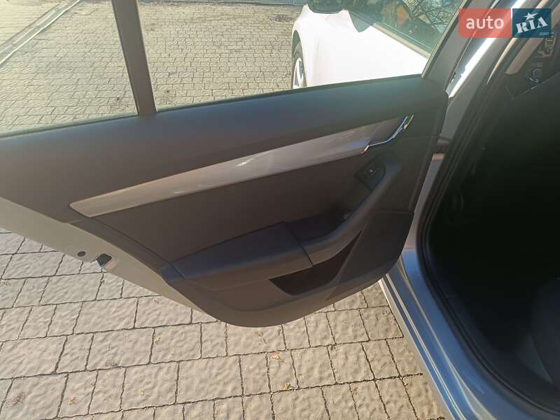 Универсал Skoda Octavia 2015 в Тернополе