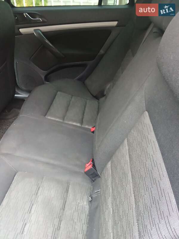 Универсал Skoda Octavia 2013 в Чернигове