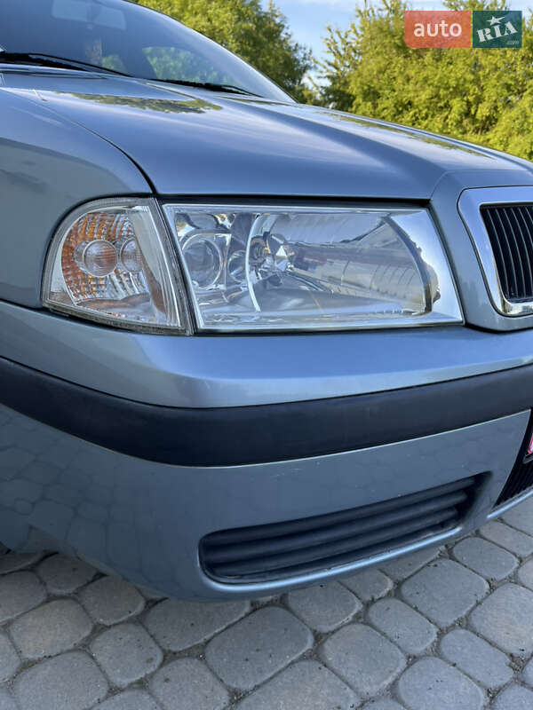 Ліфтбек Skoda Octavia 2003 в Теребовлі