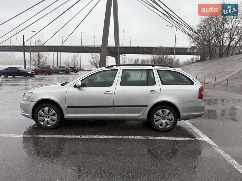 Универсал Skoda Octavia 2011 в Киеве фото 9 Универсал Skoda Octavia 2011 в Киеве
