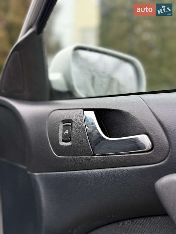 Универсал Skoda Octavia 2005 в Луцке