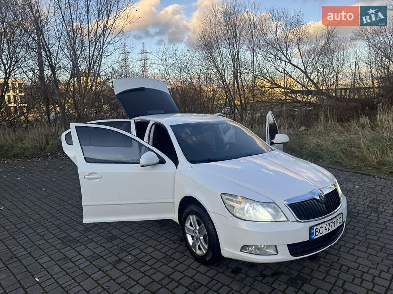 Лифтбек Skoda Octavia 2012 в Львове фото 15 Лифтбек Skoda Octavia 2012 в Львове