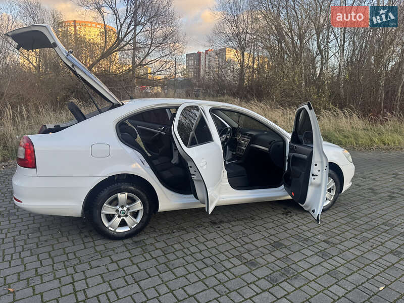 Лифтбек Skoda Octavia 2012 в Львове фото 17 Лифтбек Skoda Octavia 2012 в Львове