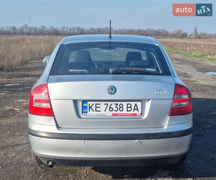 Ліфтбек Skoda Octavia 2010 в Дніпрі