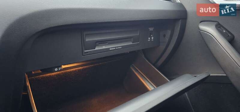 Универсал Skoda Octavia 2016 в Нововолынске