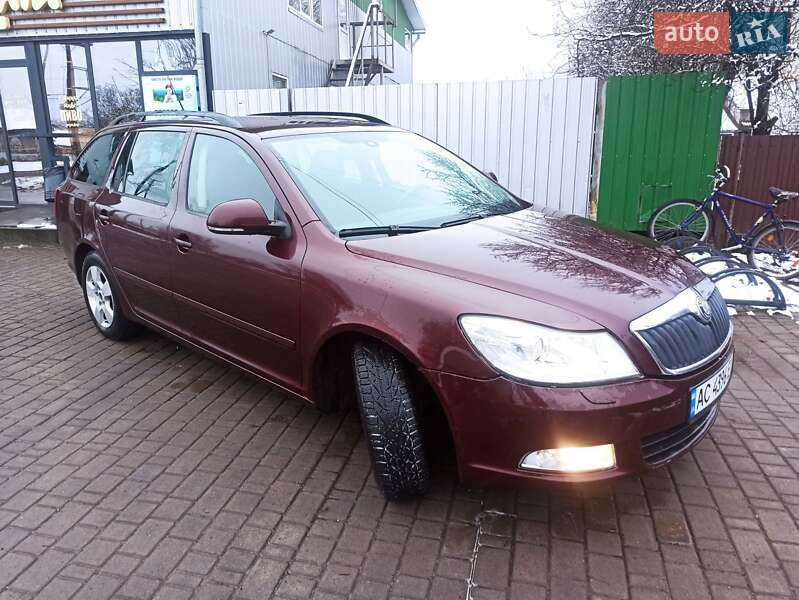 Універсал Skoda Octavia 2009 в Ківерцях