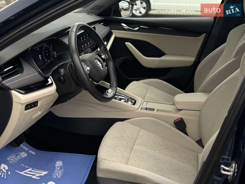 Лифтбек Skoda Octavia 2022 в Мукачево