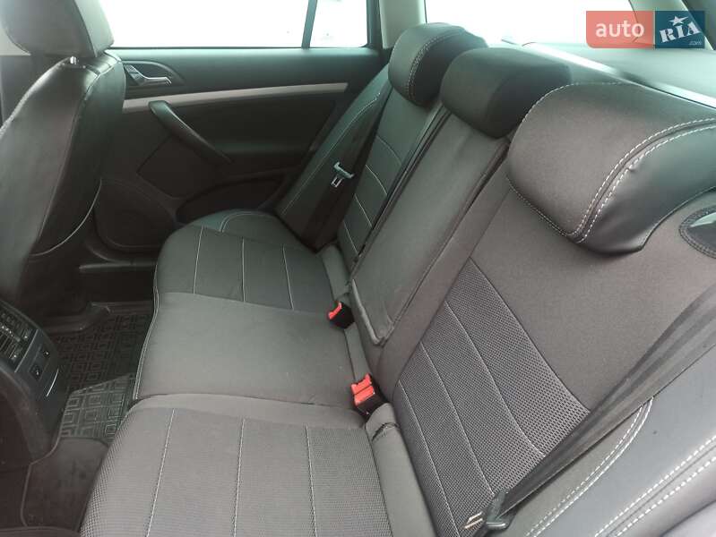 Універсал Skoda Octavia 2009 в Ківерцях