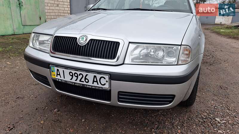 Ліфтбек Skoda Octavia 2006 в Смілі
