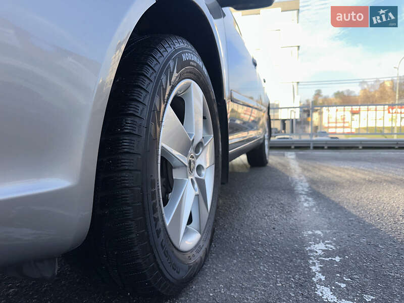 Ліфтбек Skoda Octavia 2011 в Харкові