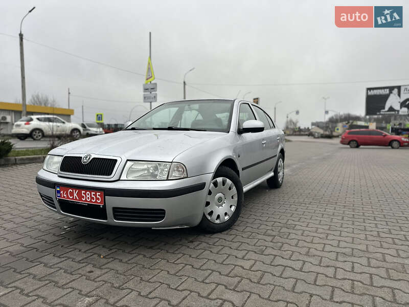 Лифтбек Skoda Octavia 2009 в Виннице