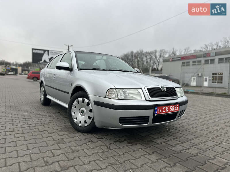 Лифтбек Skoda Octavia 2009 в Виннице
