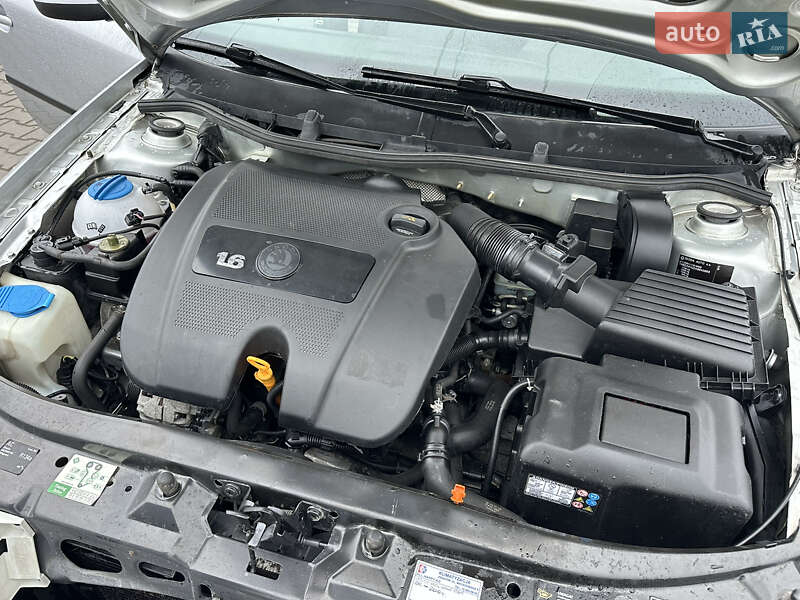 Лифтбек Skoda Octavia 2009 в Виннице