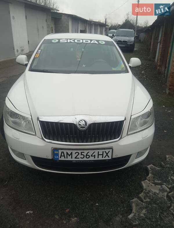 Лифтбек Skoda Octavia 2009 в Житомире