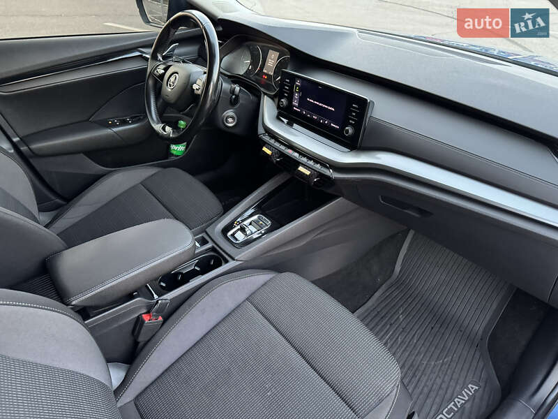 Лифтбек Skoda Octavia 2020 в Кривом Роге