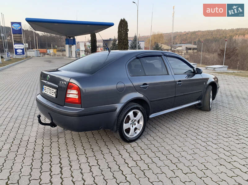 Лифтбек Skoda Octavia 2008 в Могилев-Подольске