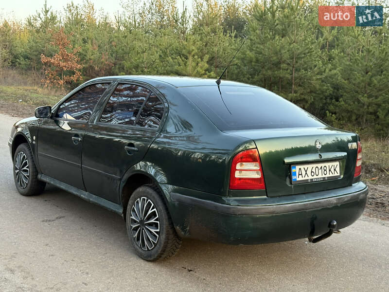 Лифтбек Skoda Octavia 2000 в Харькове
