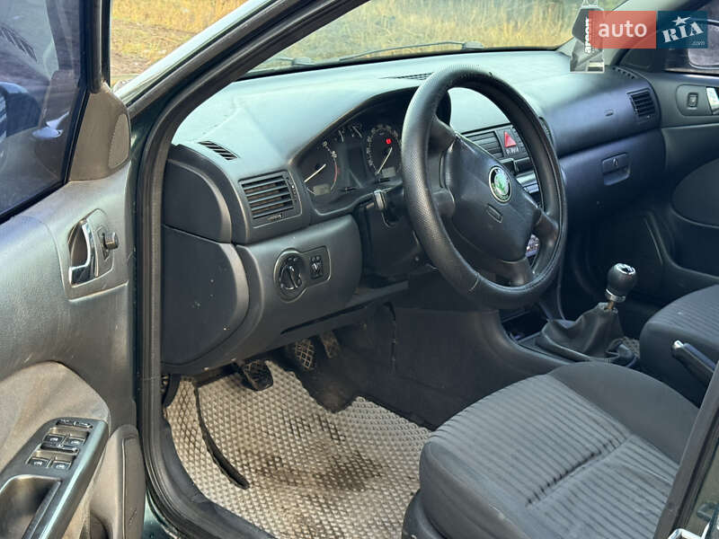 Лифтбек Skoda Octavia 2000 в Харькове