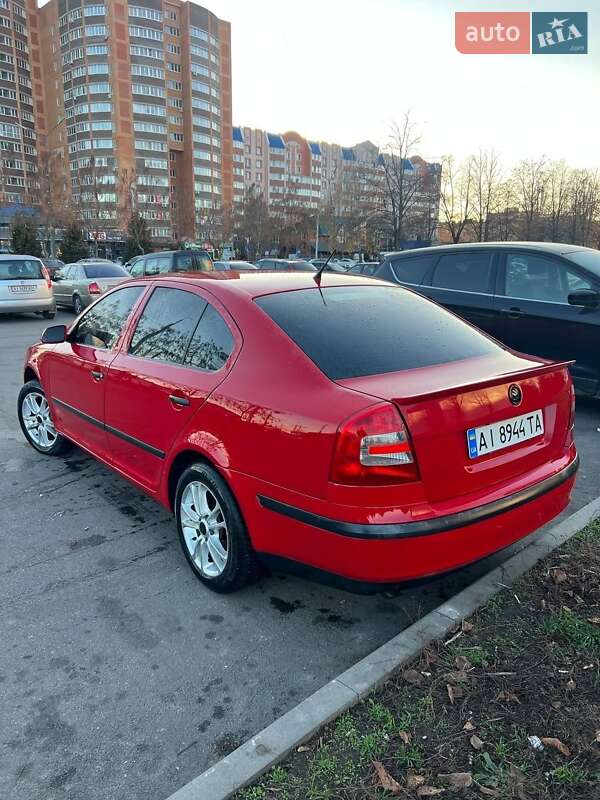 Лифтбек Skoda Octavia 2006 в Белой Церкви