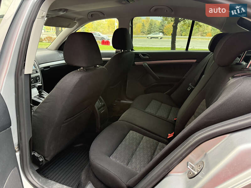 Лифтбек Skoda Octavia 2011 в Киеве