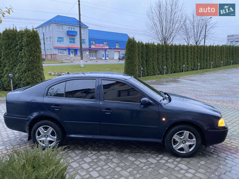 Ліфтбек Skoda Octavia 1998 в Дунаївцях