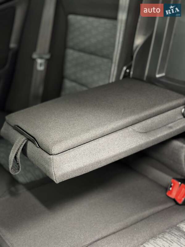 Универсал Skoda Octavia 2011 в Стрые