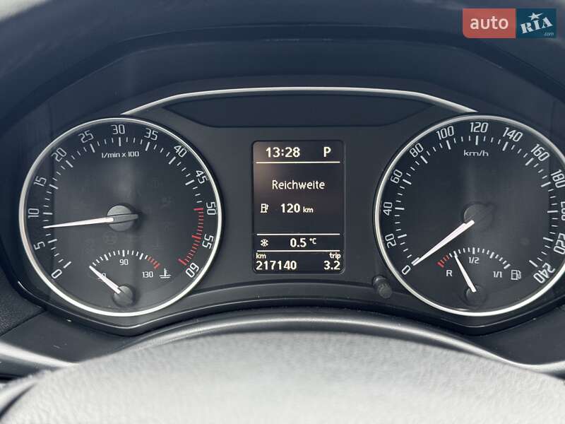 Универсал Skoda Octavia 2011 в Стрые